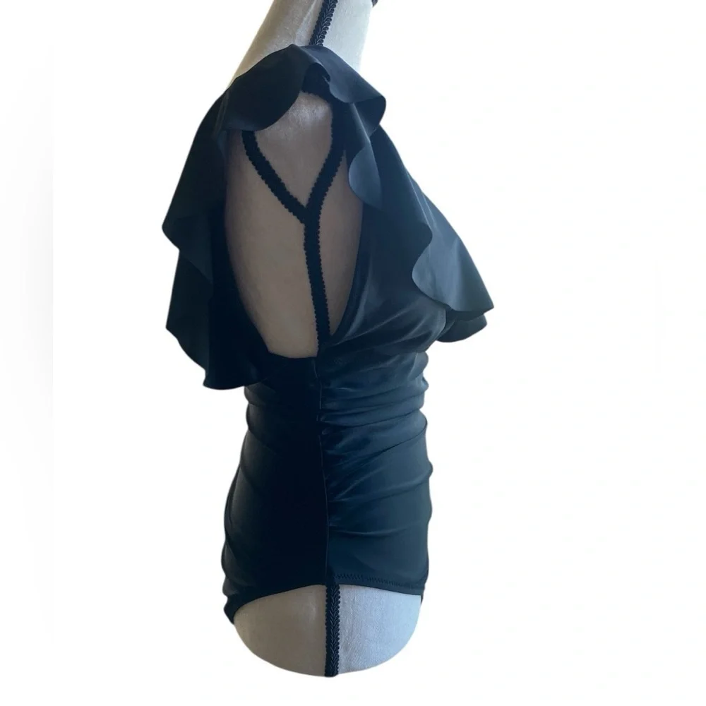 J Crew Ruched ruffle one-piece swimsuit SZ 6 Black
